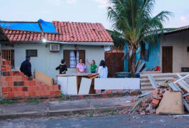 Prefeitura de Varzea Grande inicia entrega de kits emergenciais as familias atingidas por vendaval -CenárioMT