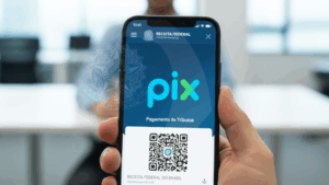 Receita-Federal-cruza-dados-do-Pix-com-a-declaracao-de-imposto-de-renda-e-ja-aplica-multas-milionarias-em-contribuintes-por-movimentacoes-suspeitas-nao-declaradas