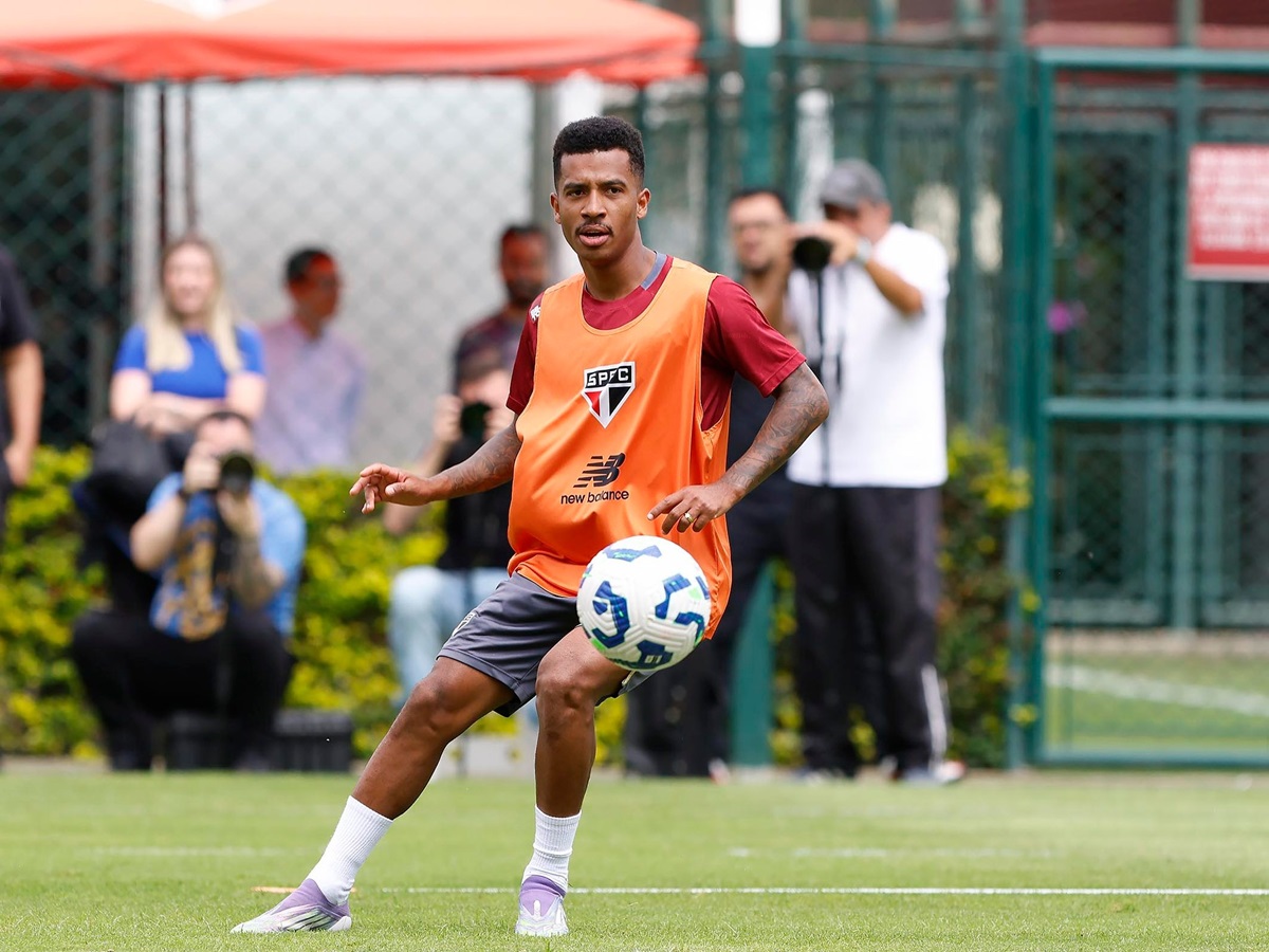 Grêmio x São Paulo: onde assistir, escalações e tudo sobre o duelo pela 28ª rodada do Brasileirão. Imagem: Rubens Chiri São Paulo FC
