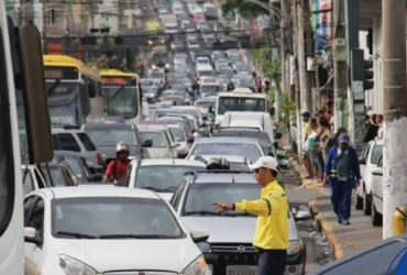 Trânsito na capital de Mato Grosso - Cuiabá MT