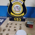 Suspeito teria feito ameaças de morte à mulher e à filha dela, além de ser apontado como integrante de facção criminosa e traficante de drogas