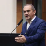 Wilson Santos cobra justiça por consignados irregulares