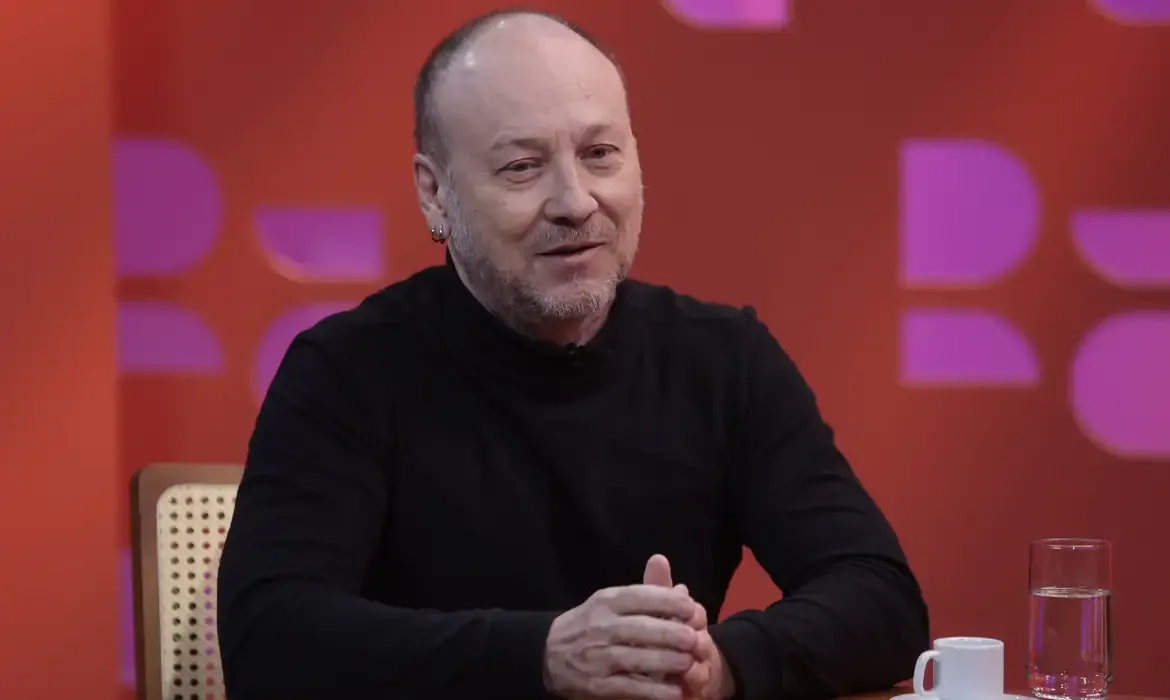 Flavio Gomes comenta futebol brasileiro e F1 no DR com Demori