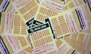 Mega-Sena acumula e prêmio principal chega a R$ 27 milhões