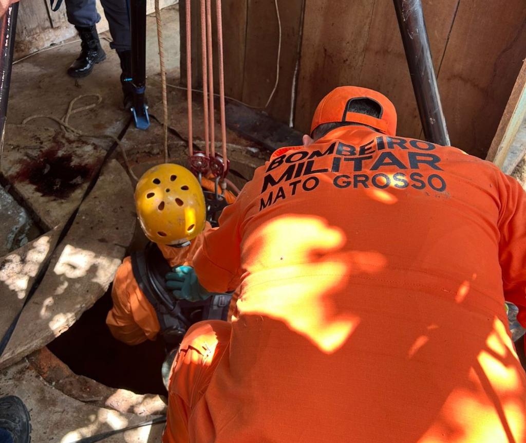 Bombeiros de MT resgatam corpos em áreas de difícil acesso