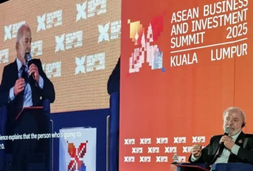 Lula afirma que mundo rejeita nova Guerra Fria durante encontro com empresários