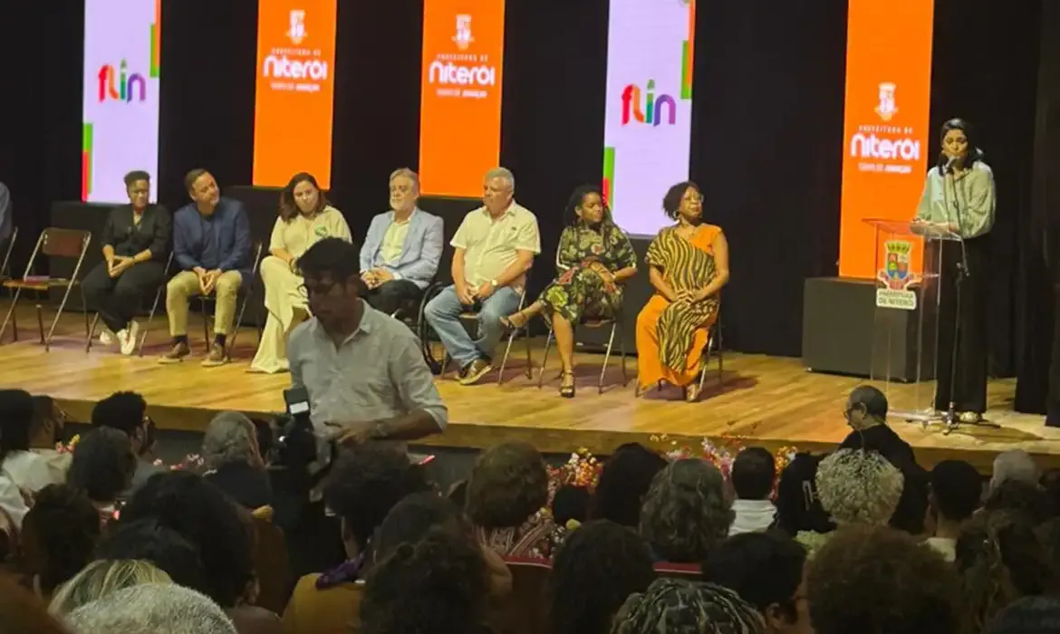 Festa literária celebra diversidade cultural em Niterói com mais de 60 atrações