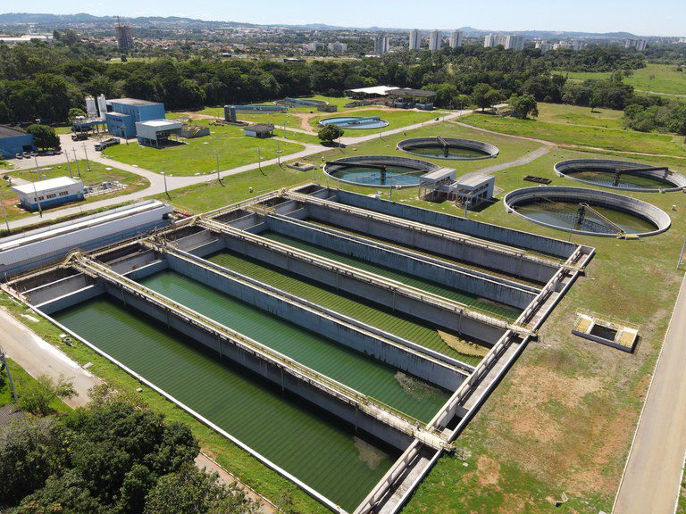 Com verbas federais, é entregue a maior estação de tratamento de esgoto de Goiás - Divulgação