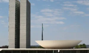 Senado aprova portabilidade de contas-salário entre bancos