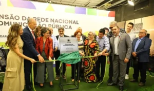 RádioCeará amplia rede pública de comunicação e alcança milhões de ouvintes