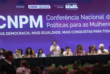 Conferência das Mulheres reforça prevenção do câncer de mama pelo SUS