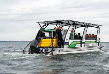 Itaipu lança barco movido a hidrogênio verde durante a COP30
