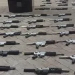 Polícia Federal desarticula fábrica clandestina de armas ligada ao Comando Vermelho