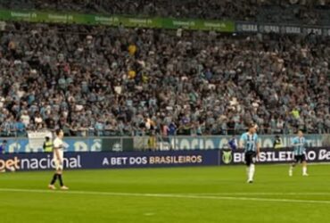 Lance de Grêmio x São Paulo. Imagem: Reprodução