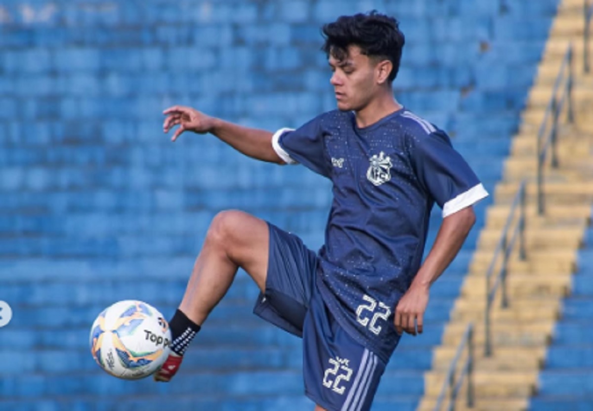 Nacional de Uberaba x Passos: Onde assistir e informações do duelo pela Segundona Mineira. Imagem: @vinzvisuals