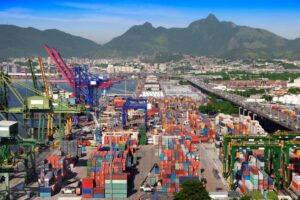 Plano Brasil Soberano já aprovou R$ 5,3 bi para empresas afetadas por tarifaço de Trump - Getty Images/Via Secom-PR