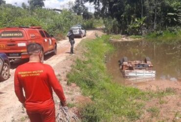Reginaldo Rachid Jaudy, de 58 anos, ficou preso dentro do veículo após o tombamento em uma estrada da Gleba Mercedes; causas do acidente estão sendo investigadas pela Polícia Civil