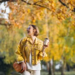 signos do zodíaco, mulher na natureza