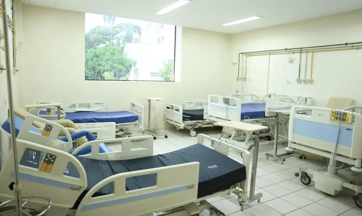 Maternidade da UFRJ se torna referência em acolhimento ao luto gestacional com práticas humanizadas