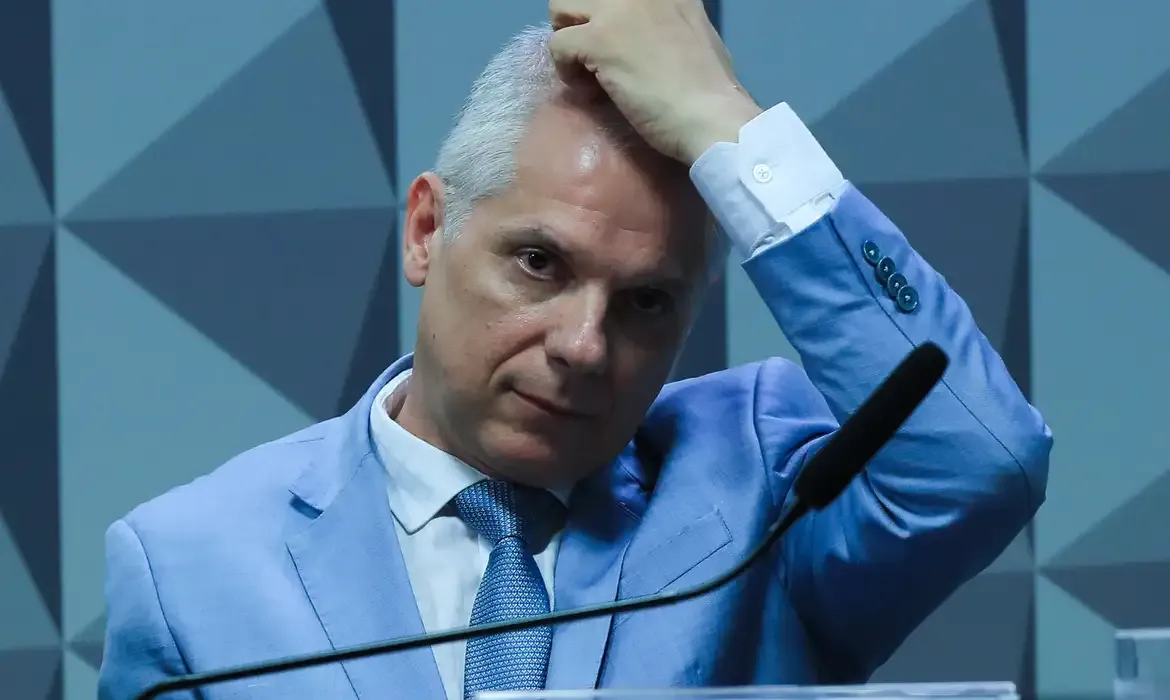 PF prende Alessandro Stefanutto em nova fase da Operação Sem Desconto