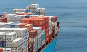 Exportações brasileiras batem recorde em outubro apesar de tarifaço