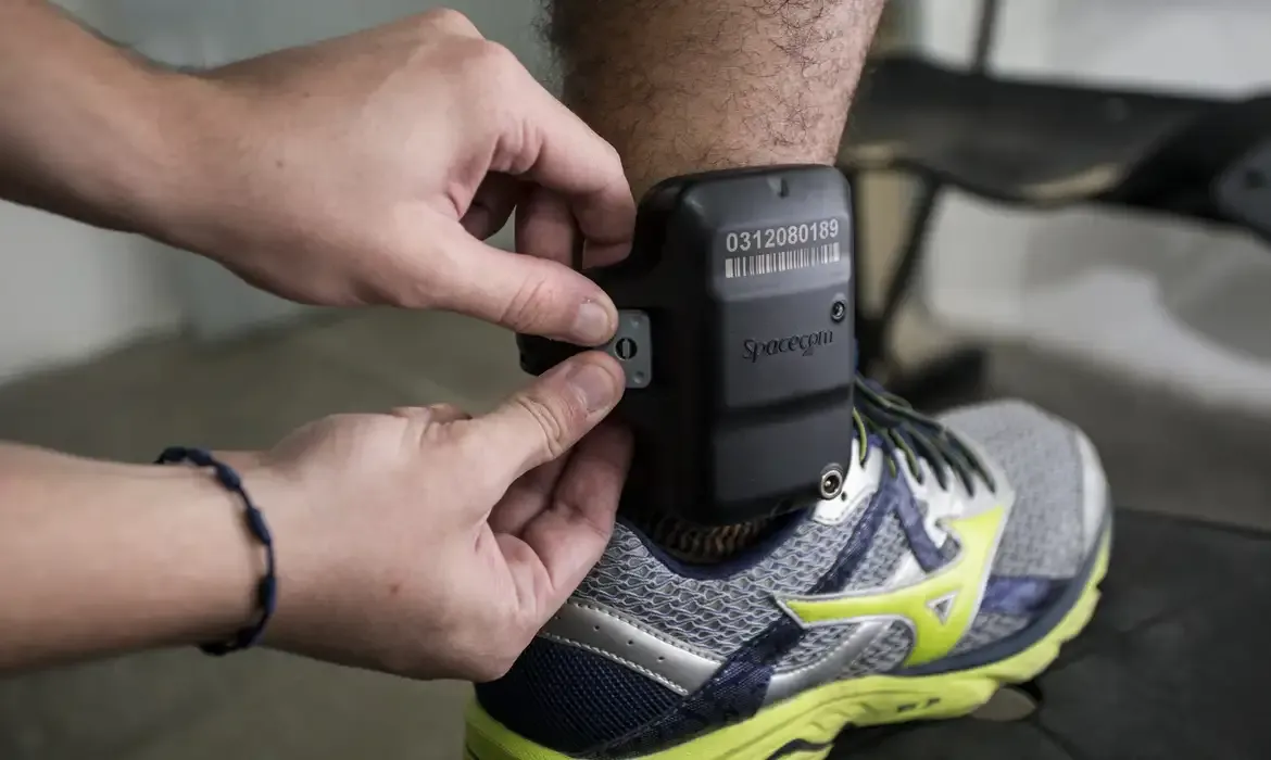 Prisão temporária tem prazo ampliado após aprovação na Câmara