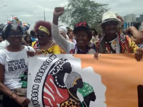 Marcha reúne mulheres negras de todo o país em demonstração histórica de força