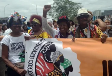 Marcha reúne mulheres negras de todo o país em demonstração histórica de força
