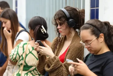 Enem 2025 libera reaplicação de provas para candidatos afetados