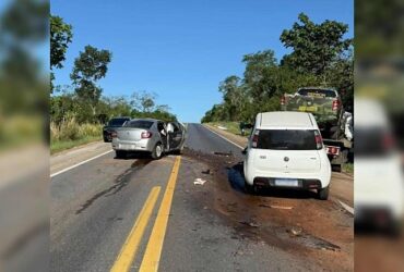 Entre as vítimas está um bebê de aproximadamente 8 meses; dinâmica da colisão ainda é investigada