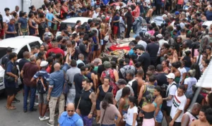 Letalidade em operação no RJ expõe morte de jovens