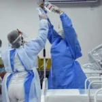 Enfermagem no Brasil cresce e setor público concentra vínculos