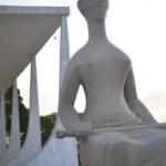 Ex-assessor de Moraes vira réu no Supremo por vazamento de informações