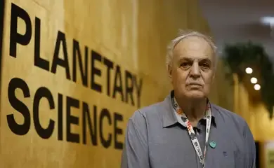 COP30: Manifestantes tentam invadir zona azul e geram confronto