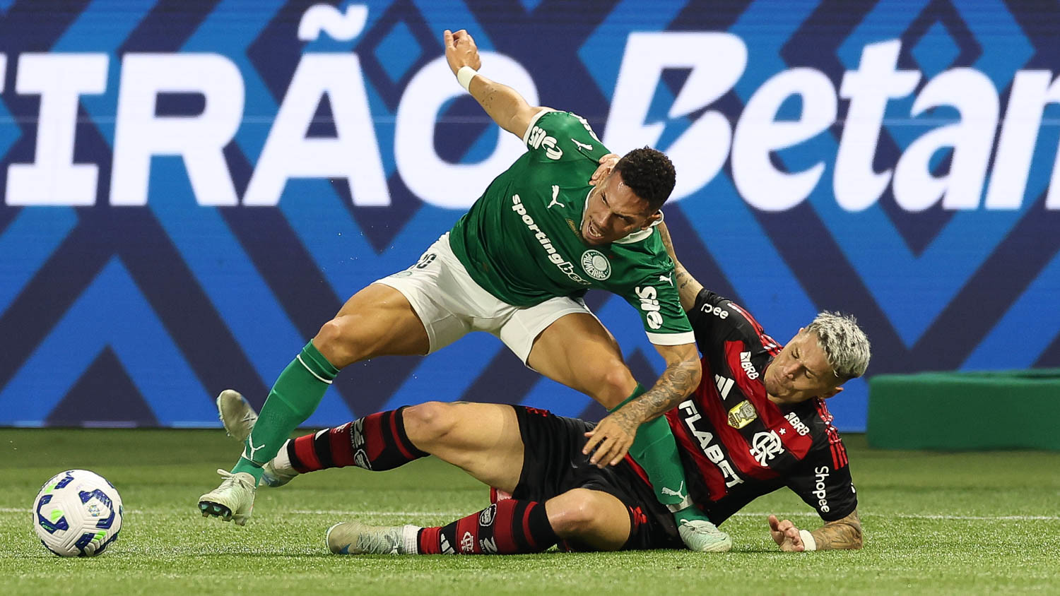 Palmeiras x Fluminense: onde assistir, escalações e o clima tenso no Allianz pela 35ª rodada. Imagem: Cesar Greco/Ag. Palmeiras