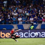 Sport x Flamengo: onde assistir, escalações e tudo sobre o jogo atrasado do Brasileirão 2025. Imagem: Divulgação Sport