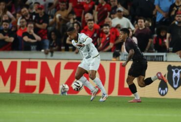 Volta Redonda x Chapecoense: onde assistir, escalações e tudo sobre o duelo decisivo da Série B 2025. Imagem: Divulgação Volta Redonda