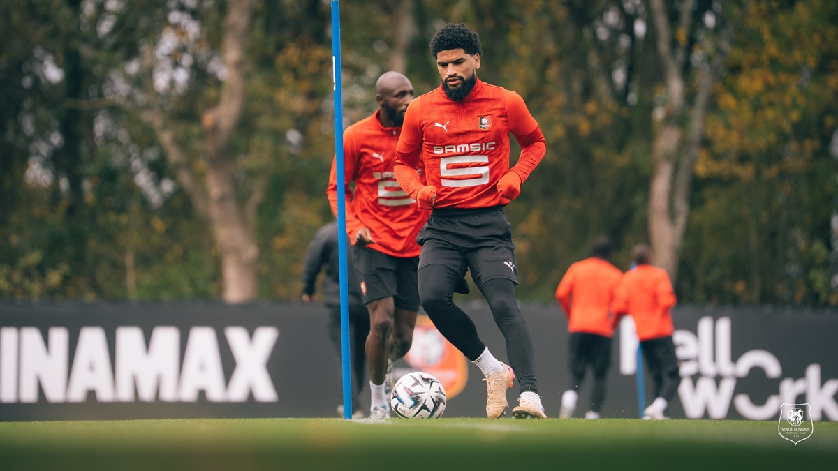 Paris FC x Rennes ao vivo: onde assistir e escalações do duelo pela Ligue 1. Imagem: Divulgação Rennes