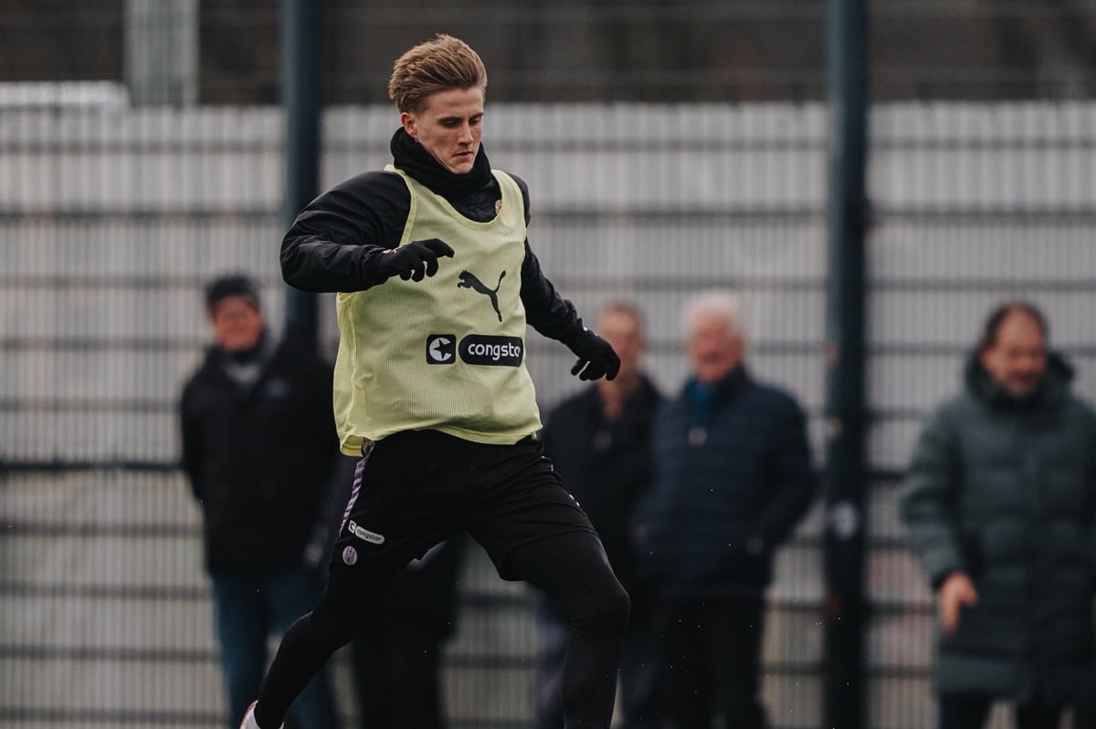 Bayern München x St. Pauli ao vivo: onde assistir, escalações e tudo sobre o duelo da Bundesliga. Imagem: Divulgação St Pauli Bayern München x St. Pauli ao vivo: onde assistir, escalações e tudo sobre o duelo da Bundesliga. Imagem: Divulgação St Pauli