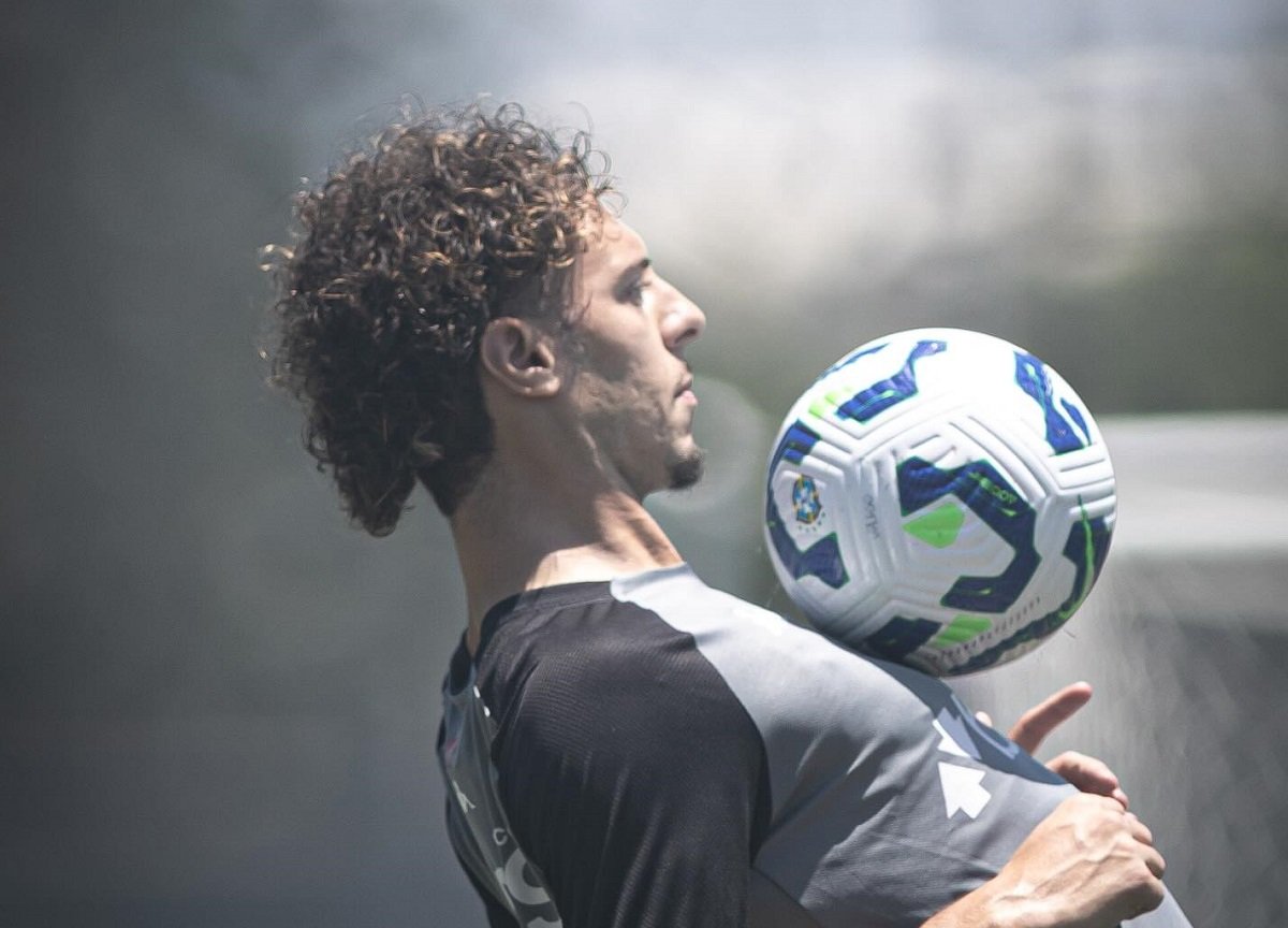 Vasco x Mirassol: onde assistir, escalações e tudo sobre o duelo decisivo do Brasileirão. Imagem: Matheus Lima/Vasco