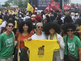 Marcha destaca força artística de mulheres negras em Brasília