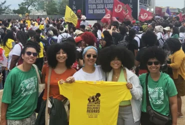 Marcha destaca força artística de mulheres negras em Brasília