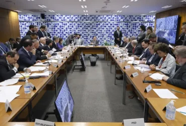 Governo busca mudanças no PL Antifacção sobre atuação da PF e penas