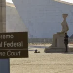 Recurso de Bolsonaro contra condenação volta ao STF