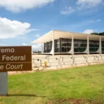 Stf mantém prisão preventiva de Bolsonaro após votos de Moraes e Dino