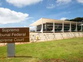 Stf mantém prisão preventiva de Bolsonaro após votos de Moraes e Dino