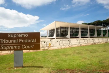 Stf mantém prisão preventiva de Bolsonaro após votos de Moraes e Dino