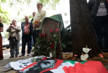 Ato relembra 56 anos da morte de Carlos Marighella em São Paulo