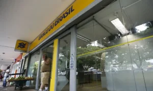 Bancos realizam mutirão para renegociar dívidas até o fim do mês