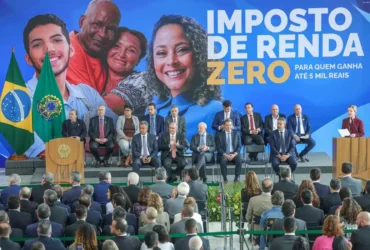 Isenção do IR para salários de até cinco mínimos é sancionada por Lula
